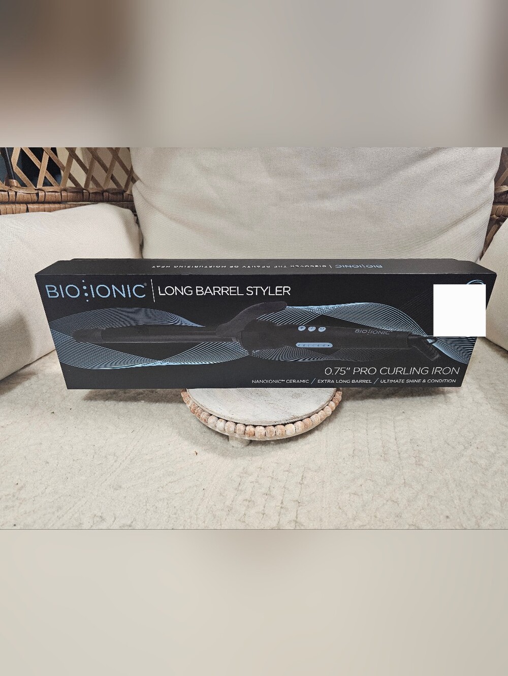 Bio Ionic 0.75" Long Barrel Styler - Black